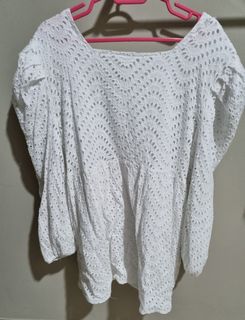 (Category: ) located in . Submitted by rollmywardrobe (Listing ID 1149360745, Image 1). Description: .