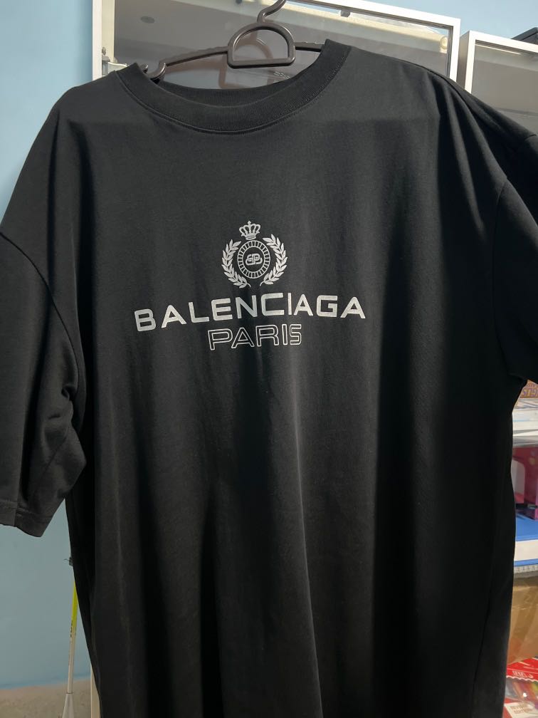 Balenciaga Paris t shirt, Men's Fashion, Tops & Sets, Tshirts & Polo 
