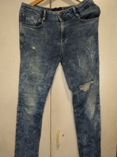 (Category: ) located in . Submitted by cheapfinds02 (Listing ID 1149346646, Image 1). Description: .