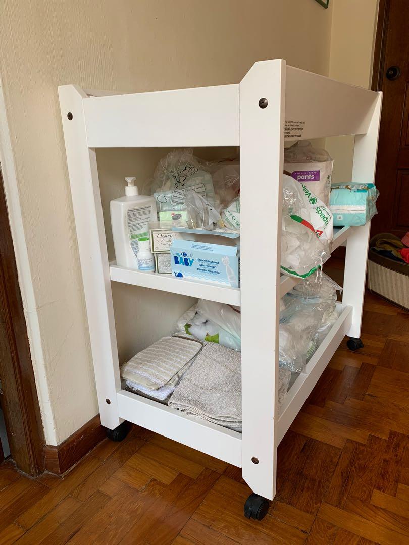 Boori cot & changing table, Babies & Kids, Baby Nursery & Kids