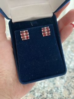 （分類：）位於 。 由 leulau 提交（商品編號 1124227609，圖片 1）。簡介： 。