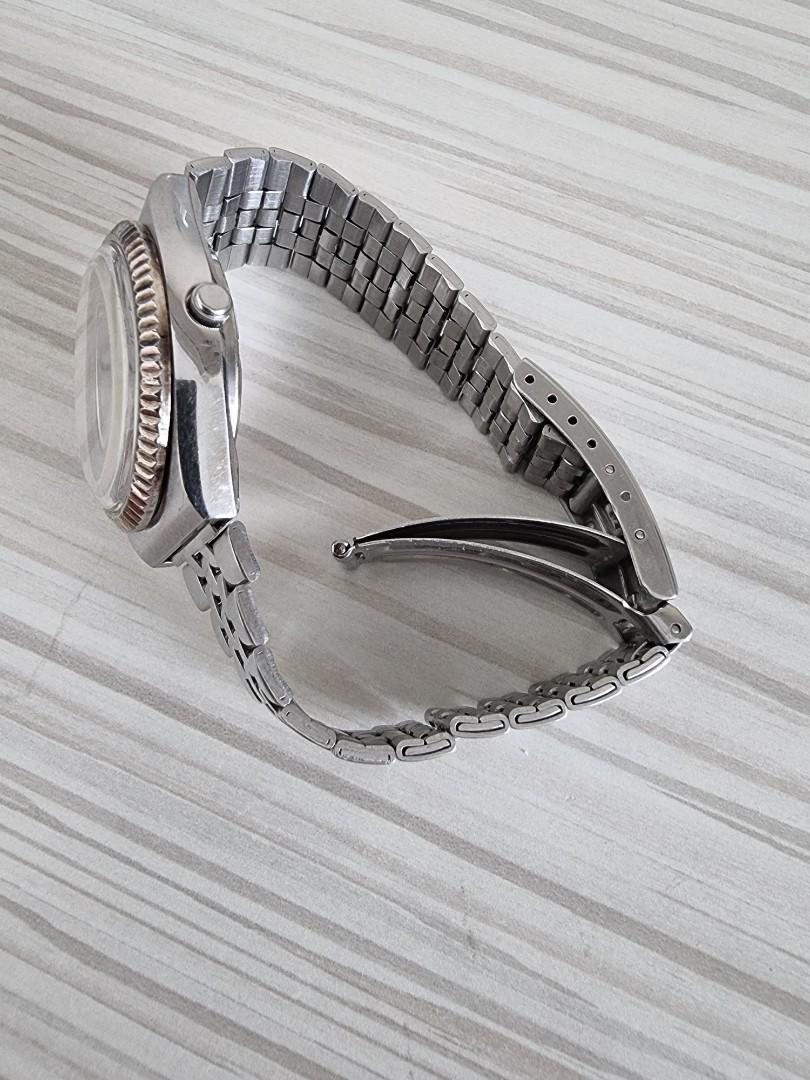 Citizen Automatic fluted bezel, Everything Else on Carousell