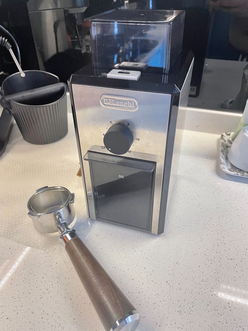 De'Longhi Coffee Grinder KG89 model, TV & Home Appliances, Kitchen Appliances, Coffee Machines