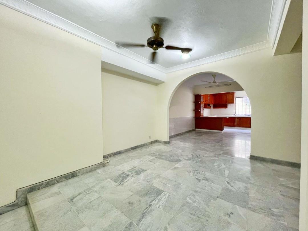 FOR SALE 2 STOREY LINK HOUSE, PINGGIR ZAABA Taman Tun Dr Ismail, TTDI