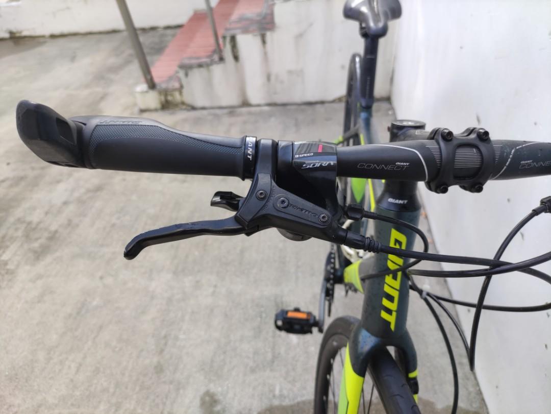Giant flat bar road bike 2019 discount