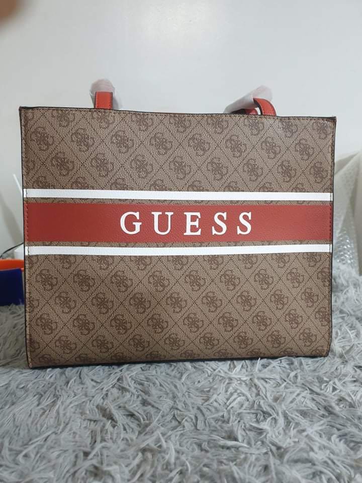 Guess Monique Tote Bag on Carousell