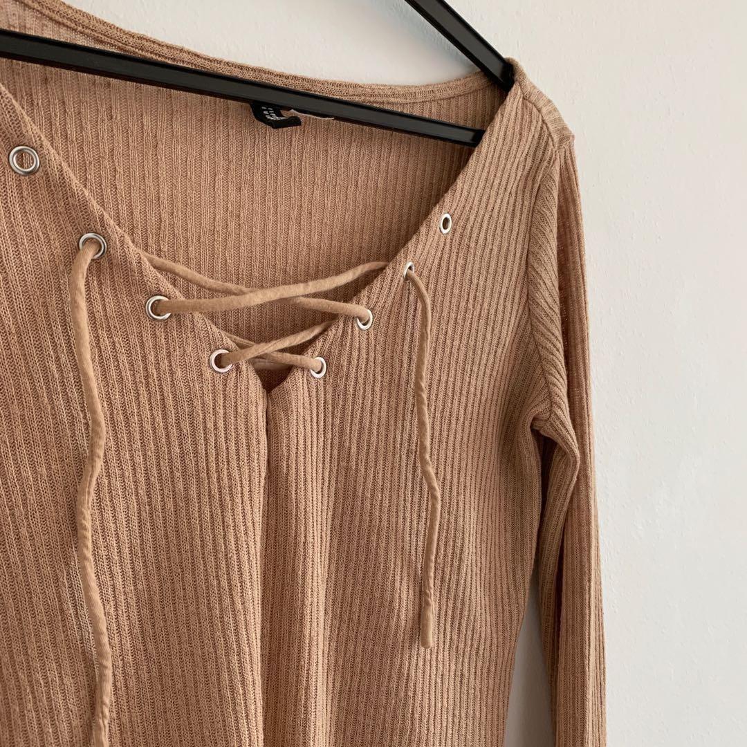 h m ribbed lace up long sleeve top