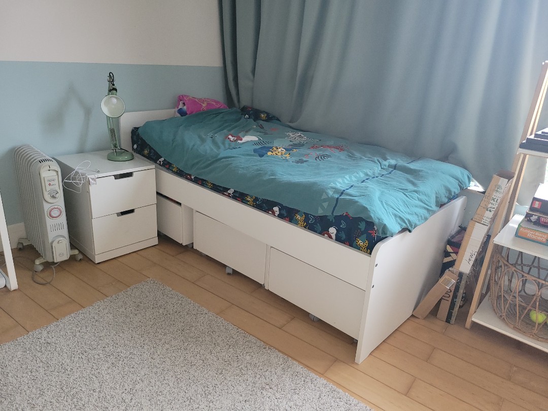 IKEA SLAKT BED WITH MATTRESS AND STORAGE, 傢俬＆家居, 傢俬, 床架及床褥 Carousell