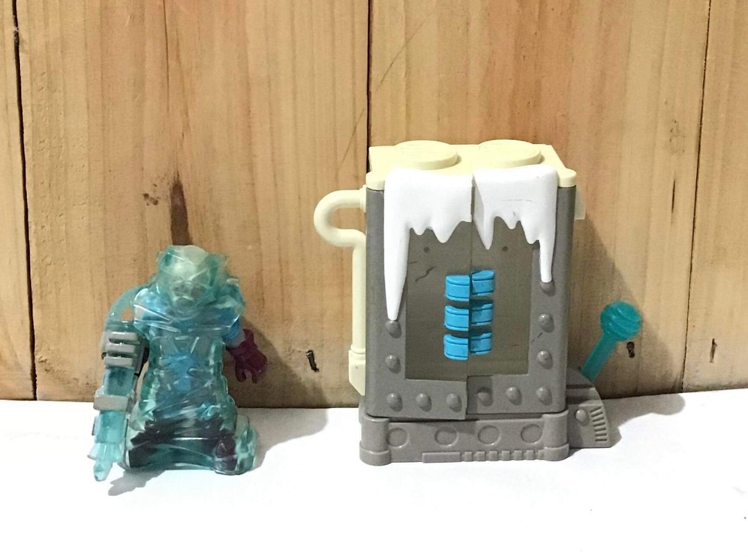 Imaginext mr freeze ice chamber 2025