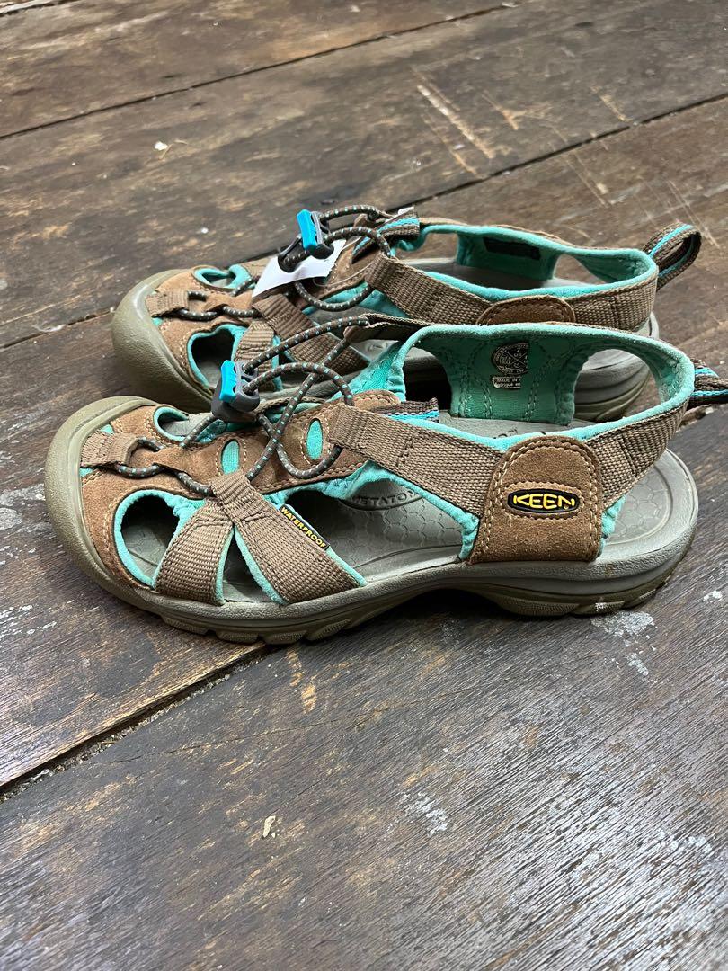 Keen hiking new arrivals shoes sale
