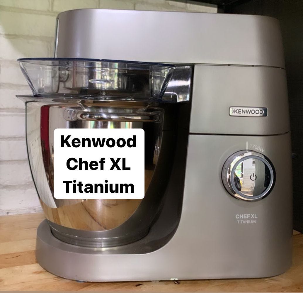 Kenwood Chef Xl Titanium, TV & Home Appliances, Kitchen Appliances, Juicers, Blenders & Grinders