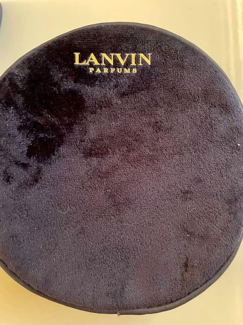 Lanvin Wrislet Wallet (Category: Luxury Bags & Wallets) located in Las Pinas. Submitted by bienmdd (Listing ID 1149294238, Image 2). Description: In good condition Navy blue color Authentic .