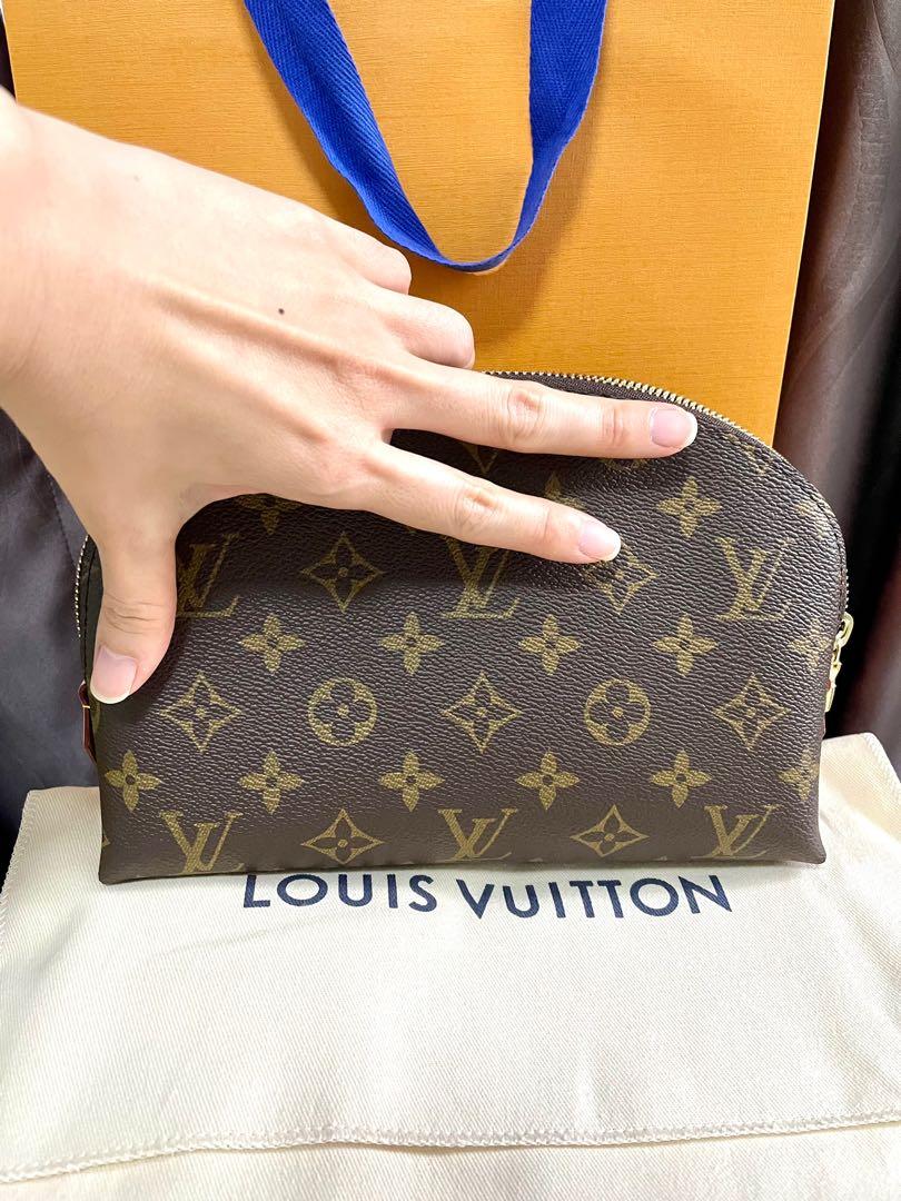 Lv cosmetic pouch gm as 2025 clutch