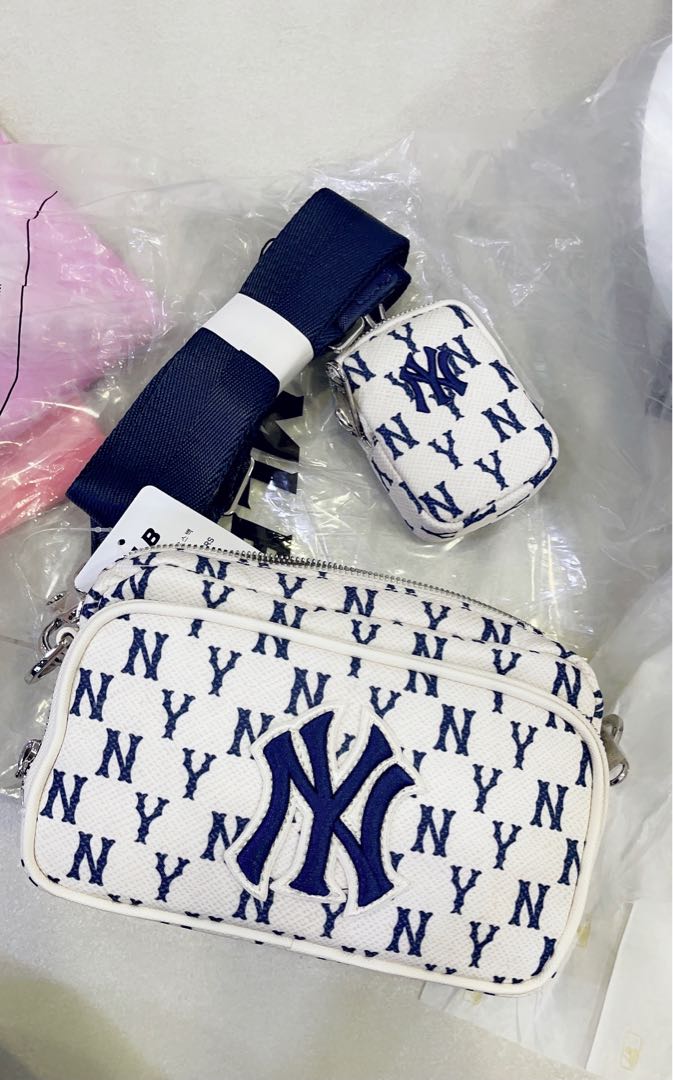 MLB NY Yankees Monogram Mini Crossbody Bag White ✓ BNIB
