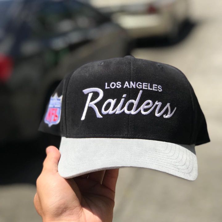 Mitchell & Ness Los Angeles Raiders Line Pro Crown Snapback Black