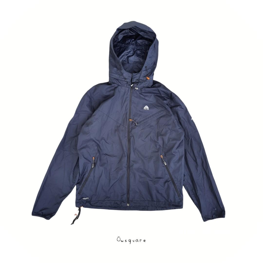 Nike ACG Running Jacket Fesyen Pria Pakaian Baju Luaran di