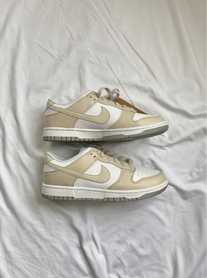 dunk low cream white