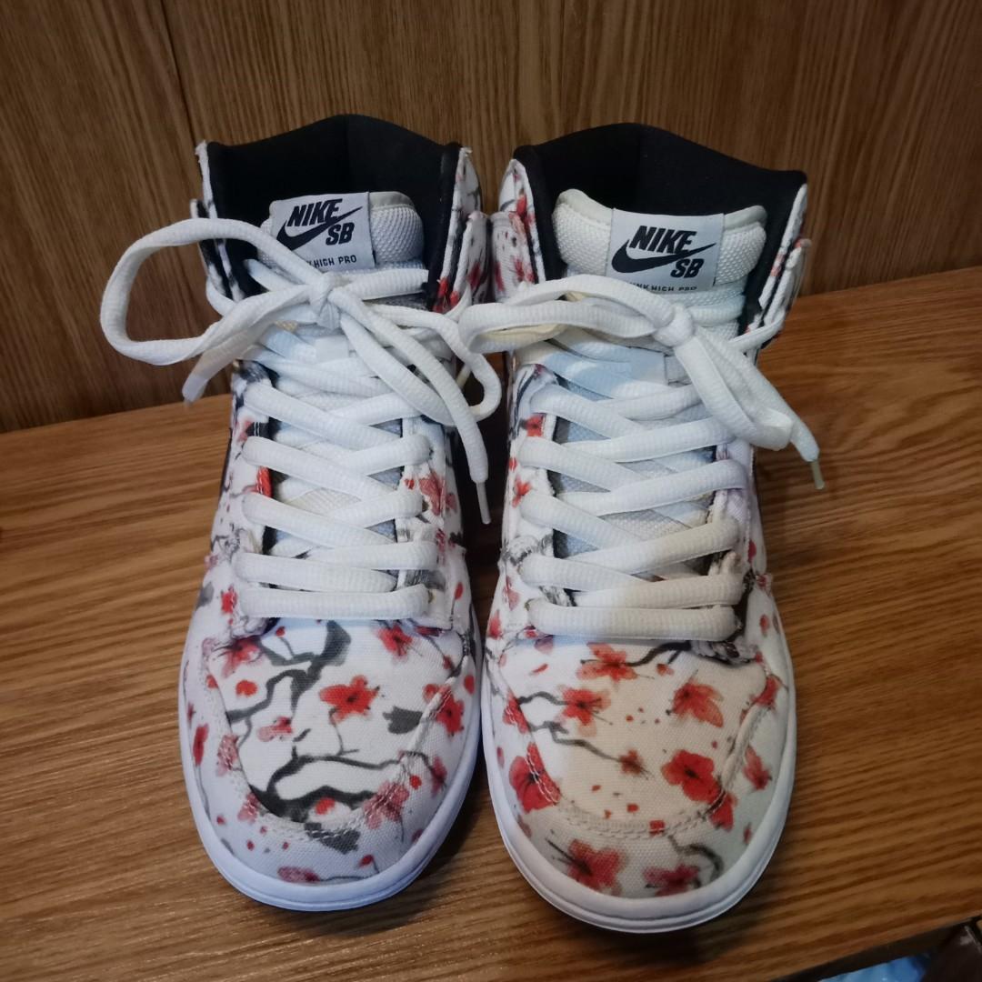 cherry blossom dunks