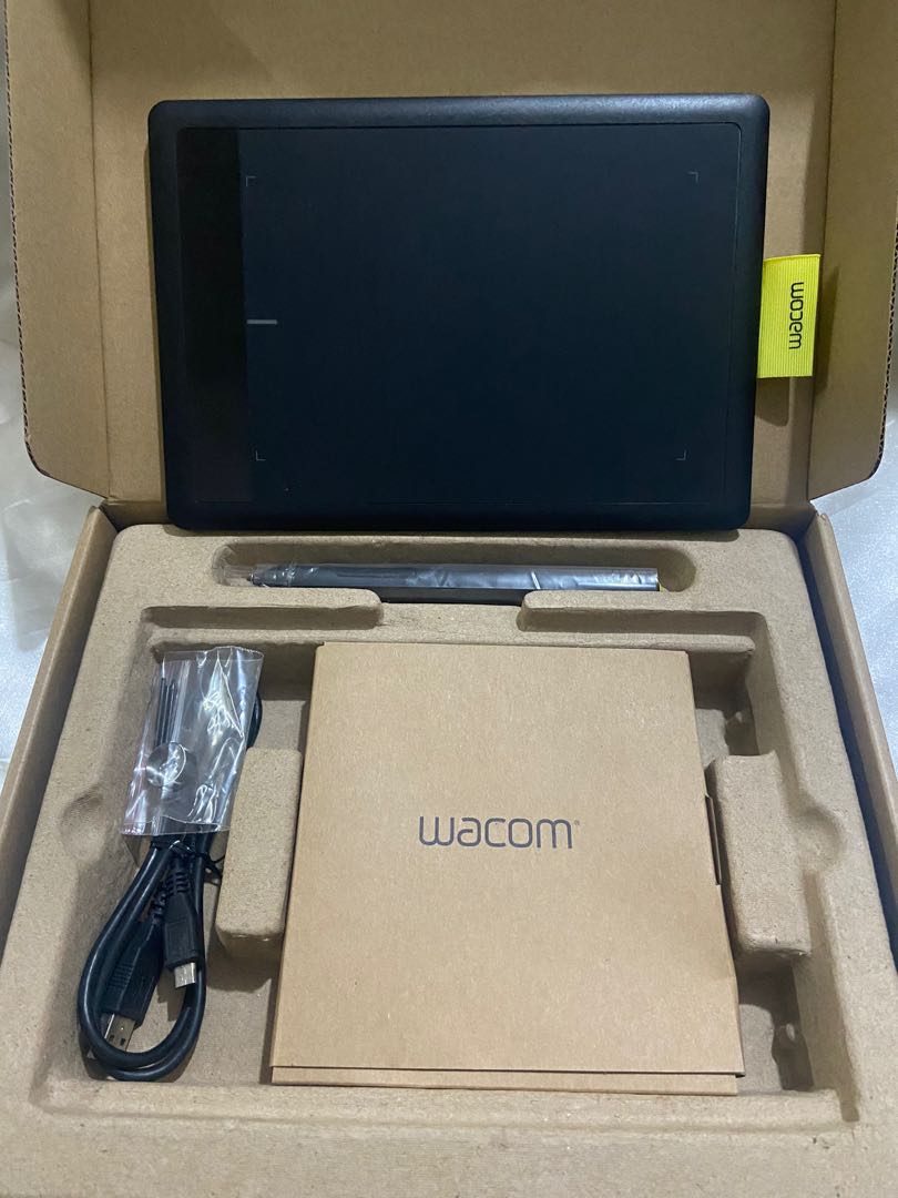 One by Wacom Drawing Tablet | Model: CTL-471, Computers & Tech, Parts ...