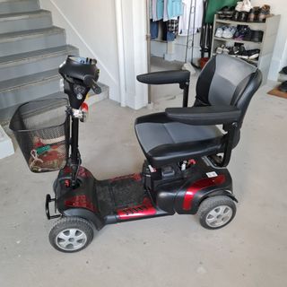 (Category: ) located in . Submitted by ken5977 (Listing ID 1149266697, Image 1). Description: .