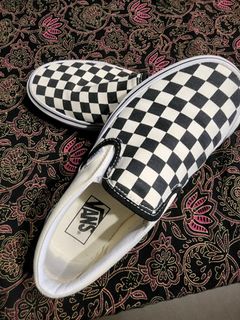 (Category: ) located in . Submitted by makeupislife. (Listing ID 1149341339, Image 1). Description: .
