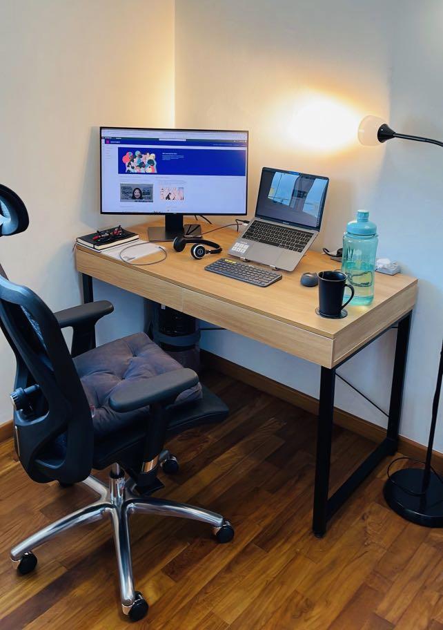 Premium computer table sale