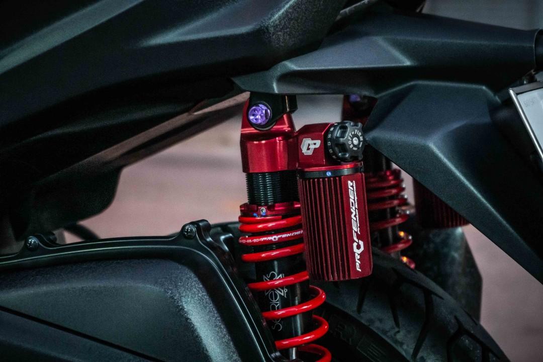 Profender X Series Suspension for Xmax, Motorcycles, Motorcycle