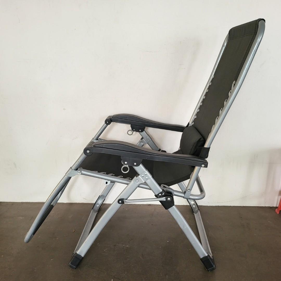 Relax easy chair. Foldable, folding, reclining chair. Very new