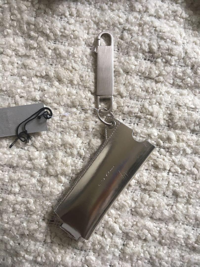 RICK OWENS LEATHER POUCH KEYRING - SILVER, 男裝, 手錶及配件, 飾物