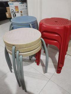 Round plastic stools (used)