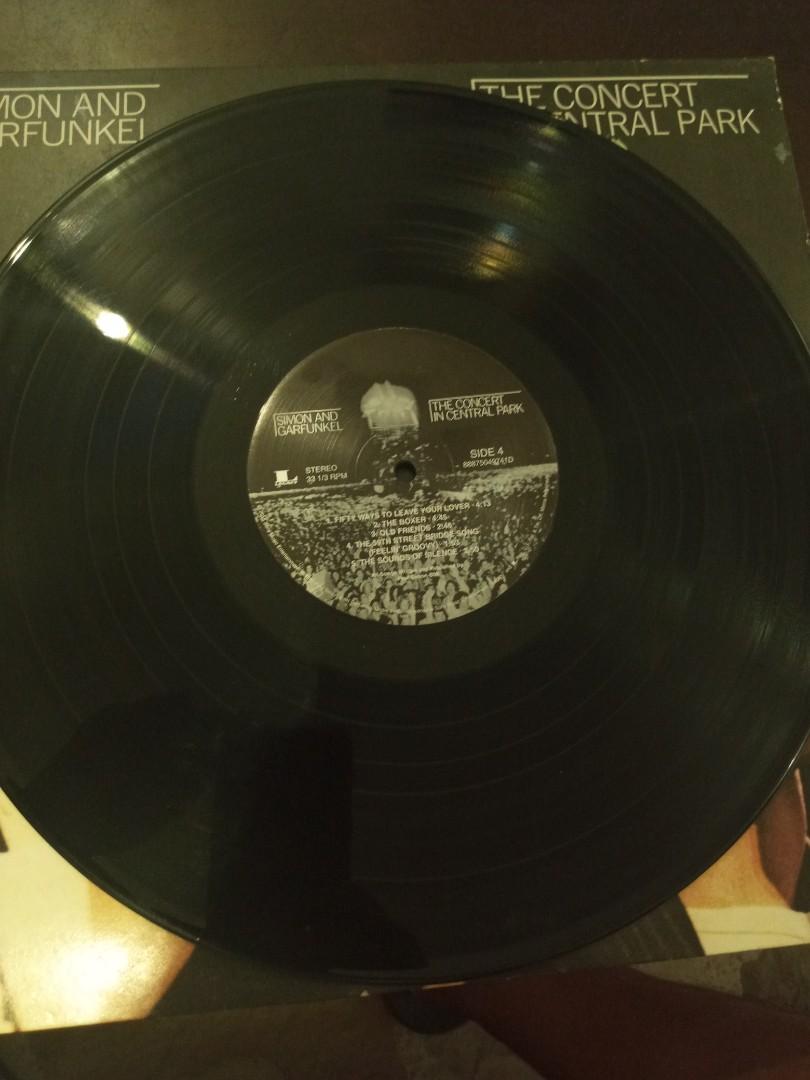 Simon and Garfunkel concert in central park (Category: Other Audio Equipment) located in Manila. Submitted by singlenote (Listing ID 1149381149, Image 2). Description: double vinyl album of simon and art garfunkel concert in the central park.