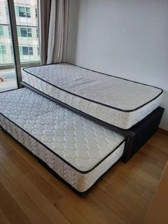 (Category: ) located in . Submitted by dailysecondhandfurnitures (Listing ID 1149283471, Image 1). Description: .