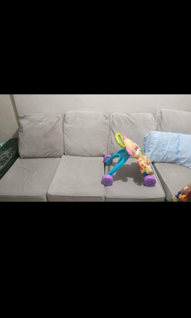 Sofa 4 seaters, Uratex Foam (Category: Sofas) located in Cainta. Submitted by bemgrenade (Listing ID 1149400636, Image 2). Description: Selling our 4 seater sofa. signs of usage (Kindly Check the photo to check the issue. ) Pm me for questions. Rfs: Decluttering price: Negotiable Location: Cainta near sta.lucia mall.