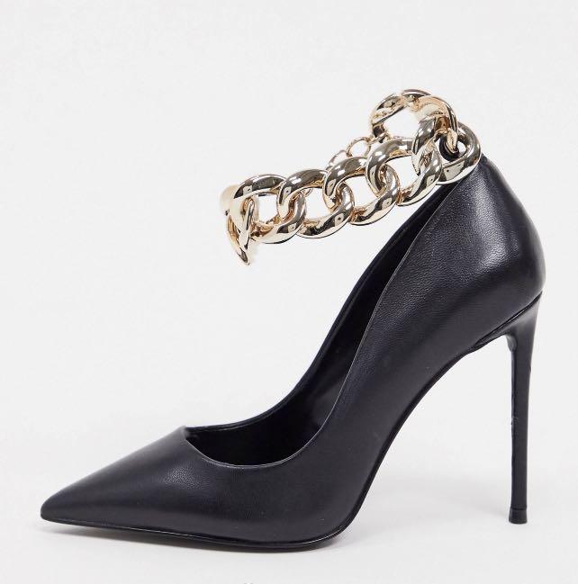 BN Steve Madden Decadent heeled shoe with chained ankle strap in black and gold Women s Fashion Footwear Heels on Carousell
