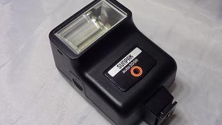 Sunpak Auto 20SR Thyristor camera flash