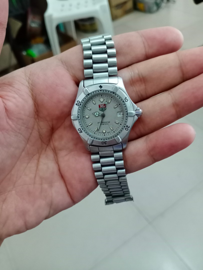 Tag heuer sales series 2000