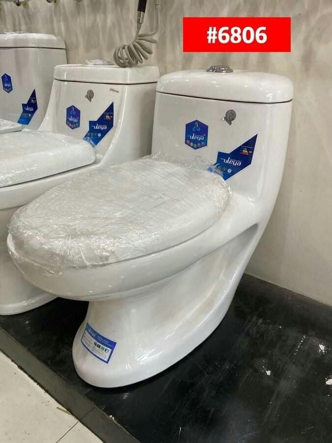 Toilet bowl/ white Uleya, Furniture & Home Living, Bathroom & Kitchen Fixtures on Carousell