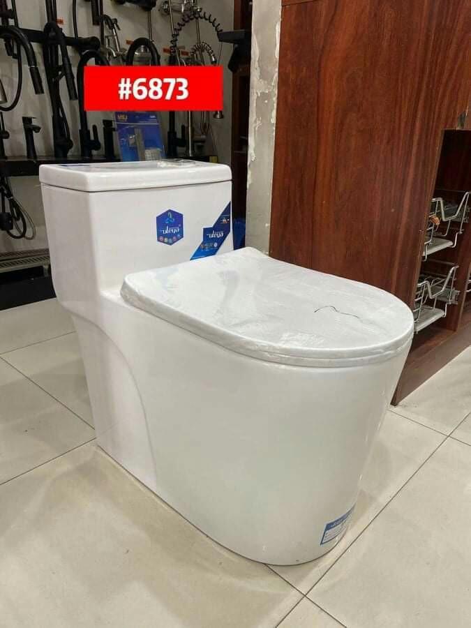 Toilet bowl/ white Uleya, Furniture & Home Living, Bathroom & Kitchen Fixtures on Carousell