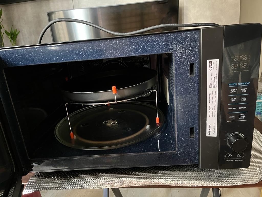 Toshiba Convection Microwave MVTC26TF, TV & Home Appliances, Kitchen