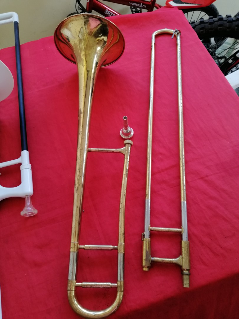 Trombone, Hobbies & Toys, Music & Media, Musical Instruments on Carousell