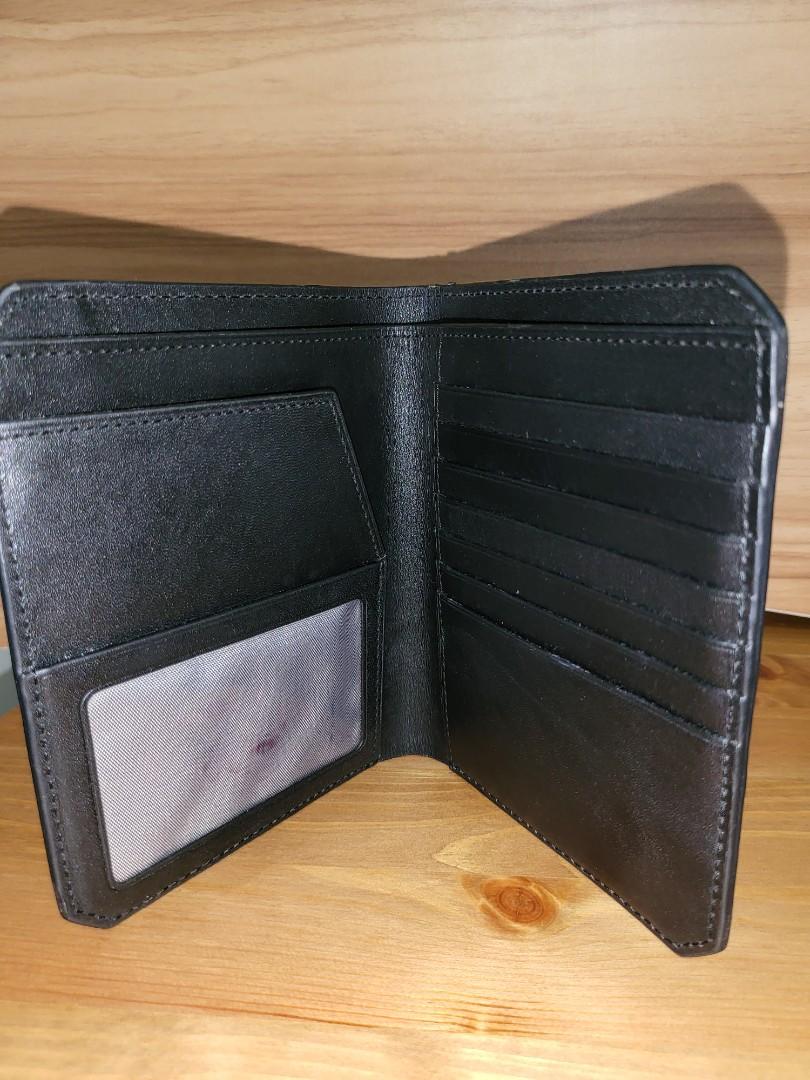 Tumi Leather wallet/passport holder & Bellroy Leather cards/namecard holder, Men's Fashion
