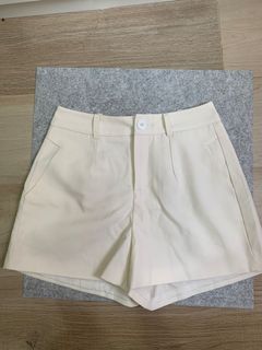 (Category: ) located in . Submitted by jan_preloved (Listing ID 1149316480, Image 1). Description: .