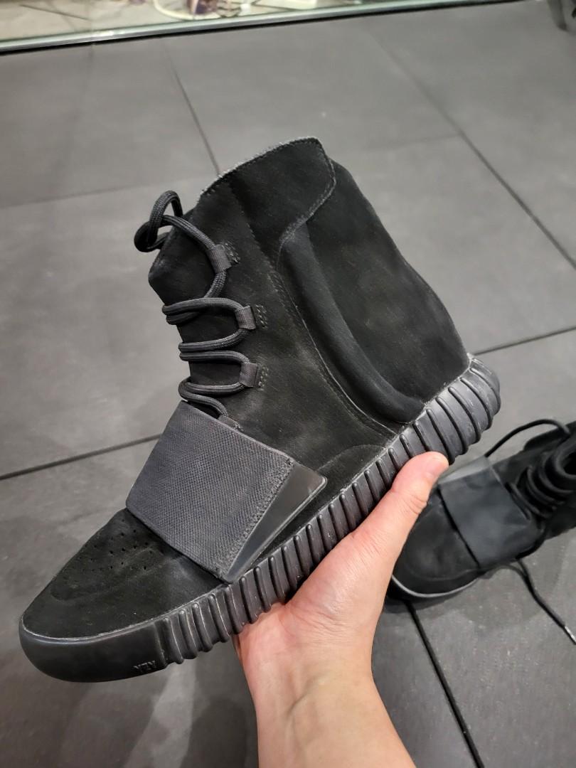 750 triple black