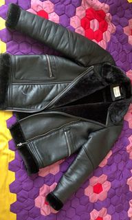 (Category: ) located in . Submitted by vie_collections (Listing ID 1149316691, Image 1). Description: .