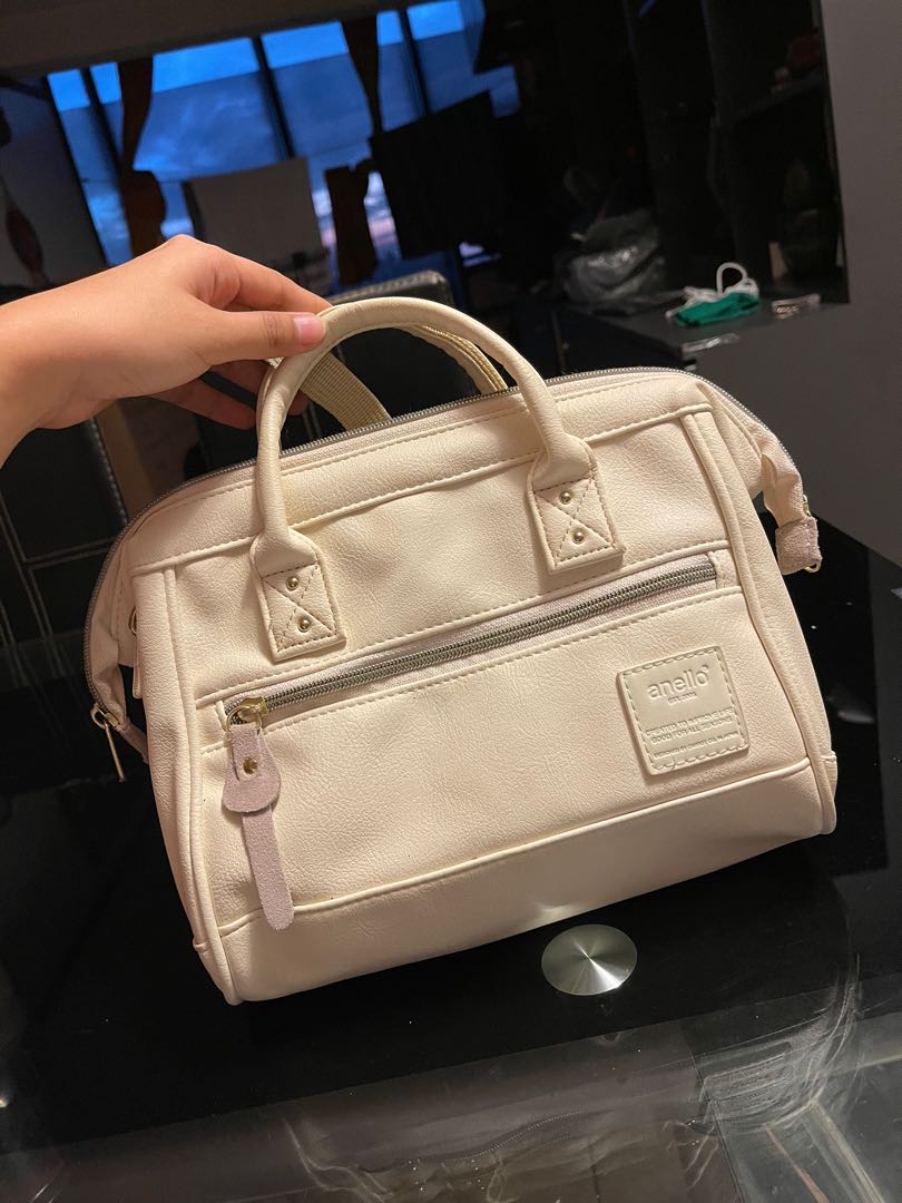 Anello sling hotsell bag original