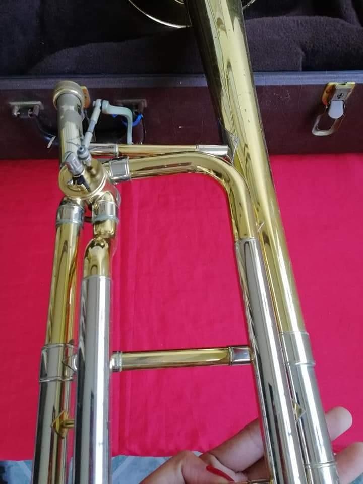 Bass trombone, Hobbies & Toys, Music & Media, Musical Instruments on