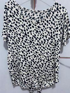 BLOUSE ATASAN PUTIH POLKADOT