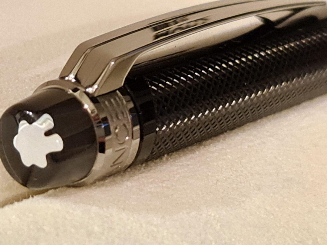 Montblanc starwalker extreme online steel ballpoint pen