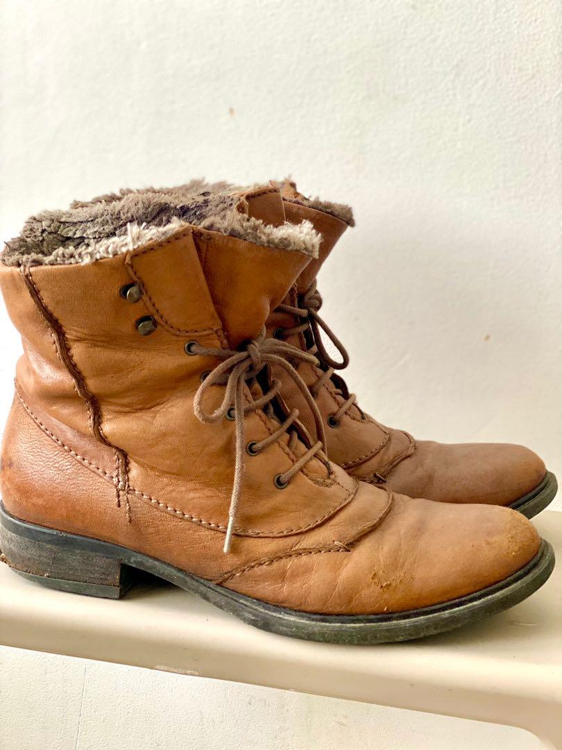 Clark winter boots top