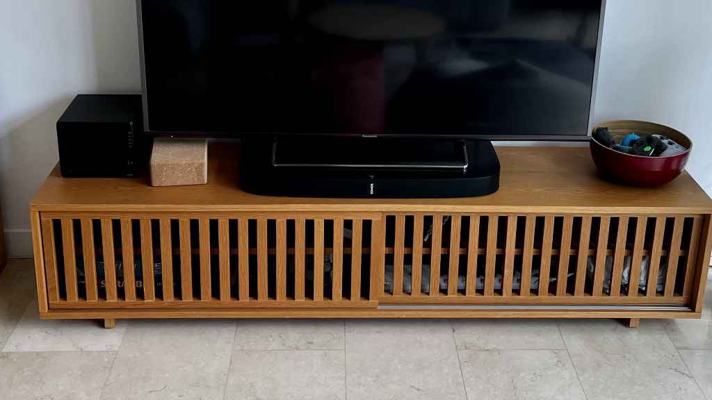Luka 2024 tv stand